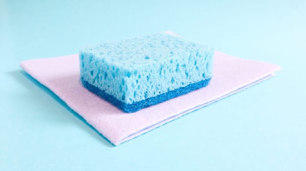 One blue sponge used to wash and erase dirt used by housewives in everyday life. They are made of porous material such as foam. Detergent retention, which allows you to spend it economically.