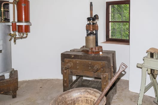 Old wine press fruit press, juice press fruit press berry press spindle press.