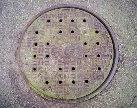 Sewer access hole manhole cover in Kentucky