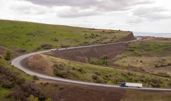 The roads winds while climbing in Oregon, United States