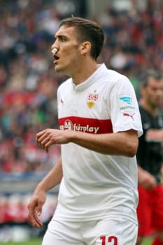 Vidal Oriol Romeo (Stuttgart) with bleeding nose,. 14/15 Bundesliga
