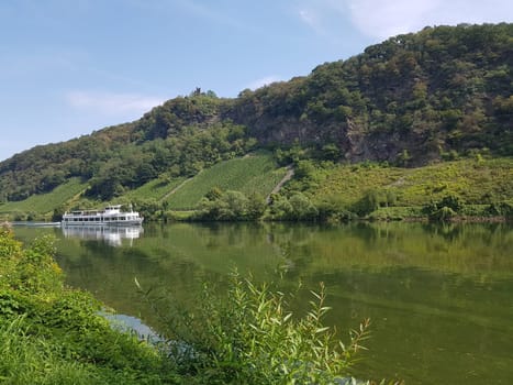 Passenger ship or passenger ship (FGS) is a vessel of special design,equipment and equipment for the transport and supply of persons (passengers) on inland waterways. Passenger ship or passenger ship (FGS) is a watercraft of special construction,equipment and facility for the transport and supply of people (passengers) on inland waterways.