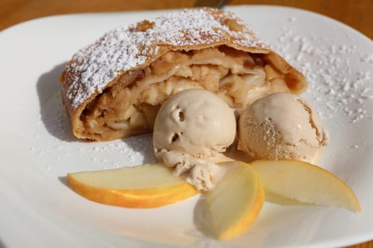 Apple Strudel