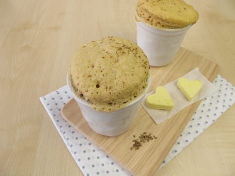 Mug Cake with anise and butter hearts