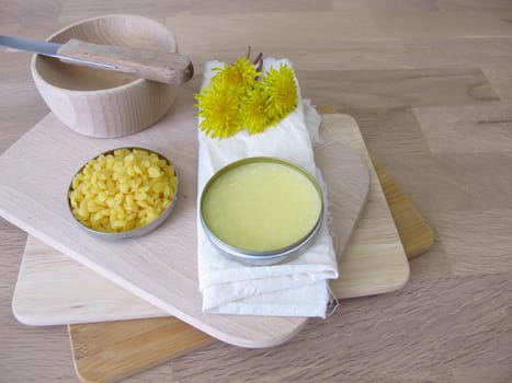 Homemade natural beeswax wood cleaner for wooden cutting boards and surfaces