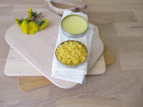 Homemade natural beeswax wood cleaner for wooden cutting boards and surfaces