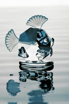 Glass- figure- fish