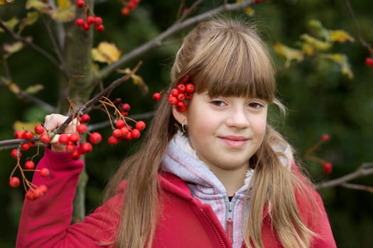 Girl with rowan I