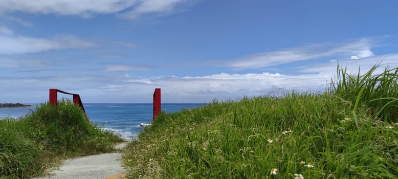 The Dulan Sea Viewing Platform, Taitung, enjoy the beautiful coastline of Taitung