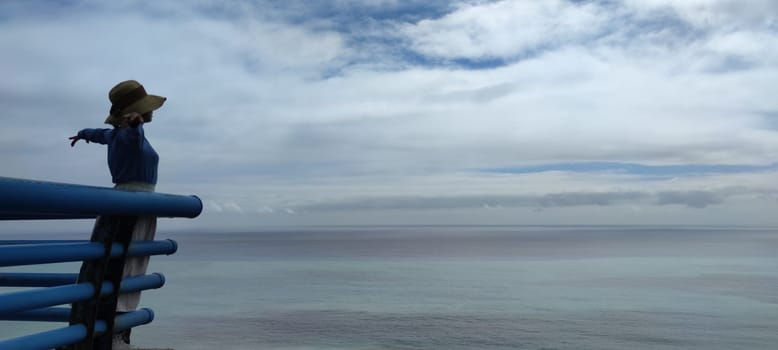 The Nantian Observation Deck, Taitung, enjoy the beautiful coastline of Taitung