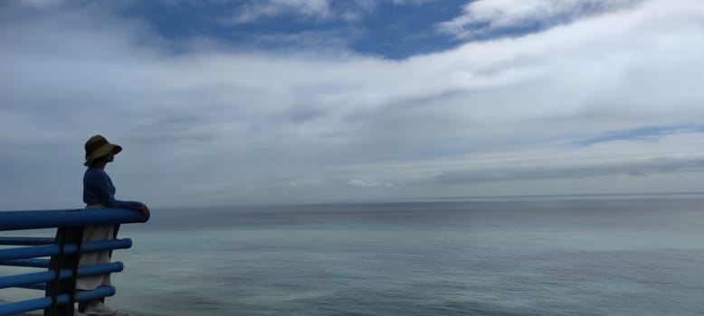 The Nantian Observation Deck, Taitung, enjoy the beautiful coastline of Taitung