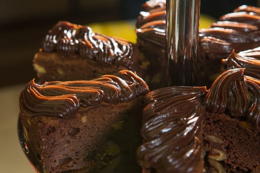The Delicious dark chocolate cake with walnuts