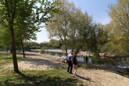 The Rhine and the Rhine meadows are the focus of the LGS of Neuchâtel. In Neuenburg am Rhein (district of Breisgau-Hochschwarzwald),the State Horticultural Show 2022 was opened on Friday,22 April 2022. Theme picture - State Garden Show 2022 Neuchâtel a. Rhein.