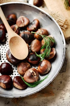 Roasted chestnuts with herbs and spices