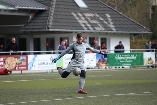 Goalkeeper Steffen Butschle (SV Öfingen) tee... Fußball-KL A Schwarzwald - 21st Sptg. Season 21-22 - SV Hinterzarten vs SV Öfingen