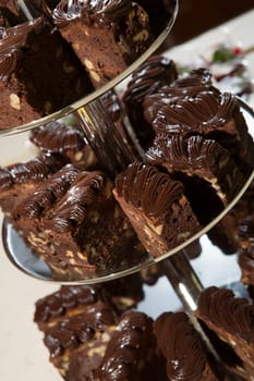 The Delicious dark chocolate cake with walnuts