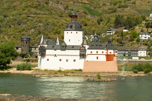 Pfalzgrafenstein Castle is a toll castle on the Falkenau island in the Rhine river near Kaub, Germany.