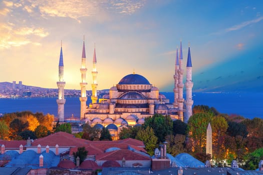 Beautiful Blue Mosque or Sultanahmet Istanbul, Turkey, full view.
