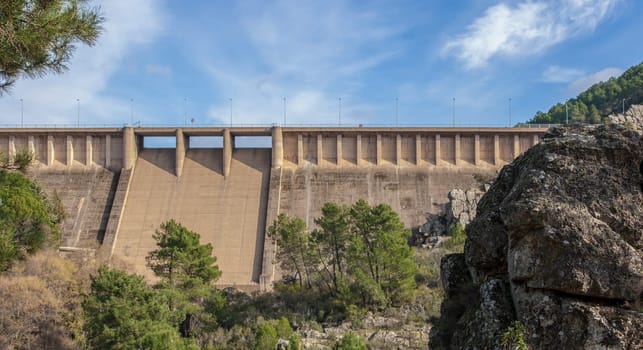 Cancho del Fresno dam, Canamero, Caceres, Spain. Villuercas geopark landscapes