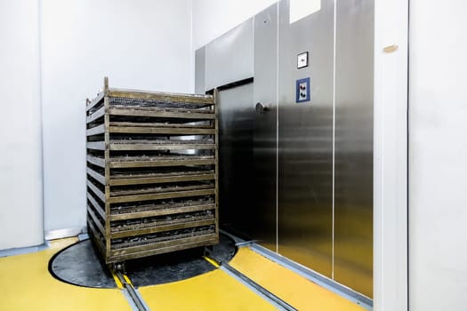 Water distillation camera and trolley on pharmaceutical industry or chemical plant