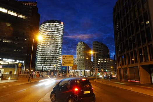 Blick von der Stresemann-Strasse zum Potsdamer Platz, Deutschland, Berlin