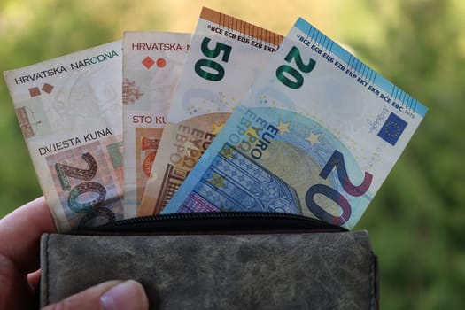 On 1 January 2023,Croatia will be allowed to adopt the euro as its official currency,which will then replace the kuna as the national currency.