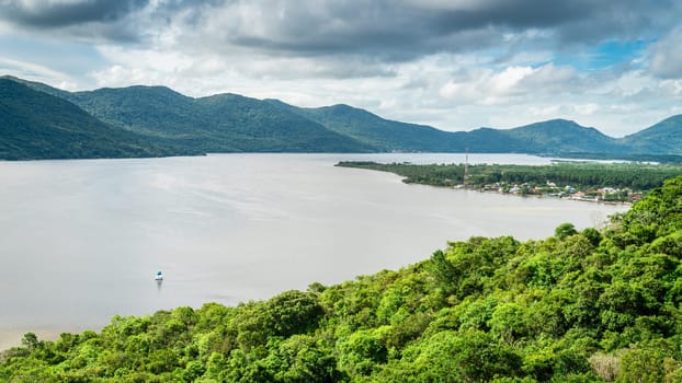 Scenic view of the Lagoa da Conceicao (Lake of Conception) near Florianopolis, Brazil