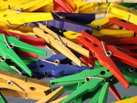 tweezers to hang clothes to dry in the sun hang garments hold