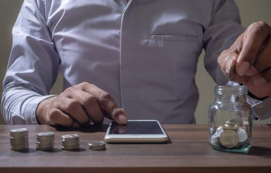 Online Banking And Internet Banking Savings Concept, Online Investment Savings, Online Stock Investors, Internet Financial Transactions, Save Monney for Investors Using Internet to Trade Stocks or Trade Fund
