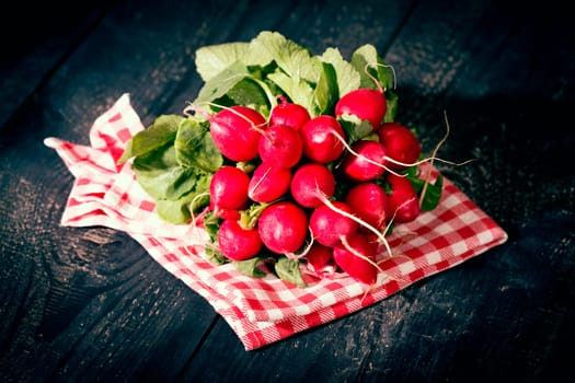 Bund Radishes