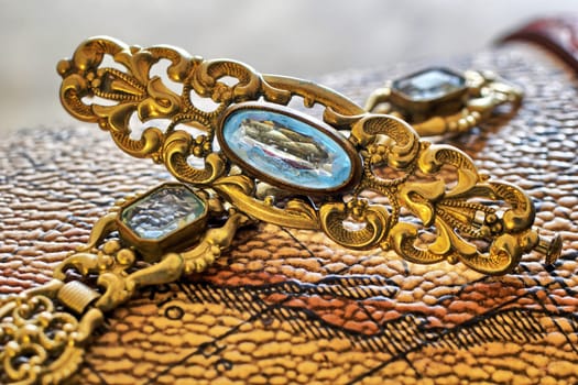 Golden brazlet