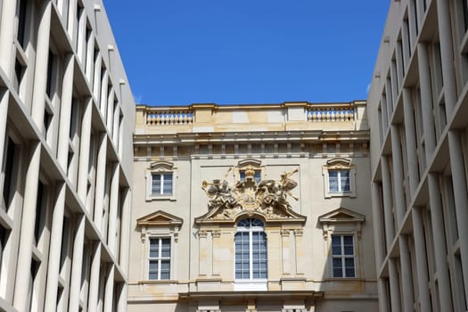 Humboldtforum mit rekonstruierter Fassade des historischen Residenzschloss Berlin, Deutschland
