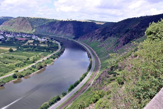 Blick vom Aussichtspunkt Blumsley auf die Mosel, Rheinland-Pfalz, Deutschland, Dieblich