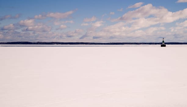 Horizontal composition frozen great lake northern united states