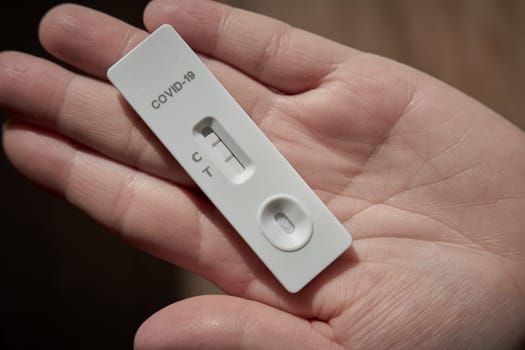 Self-conducted Corona antigen rapid test with a positive test result