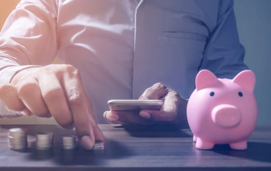 Online Banking Savings Concept, Online Investment Savings, Online Stock Investors, Internet Financial Transactions, Save Monney for Investors Using Internet to Trade Stocks or Trade Fund, Vintage