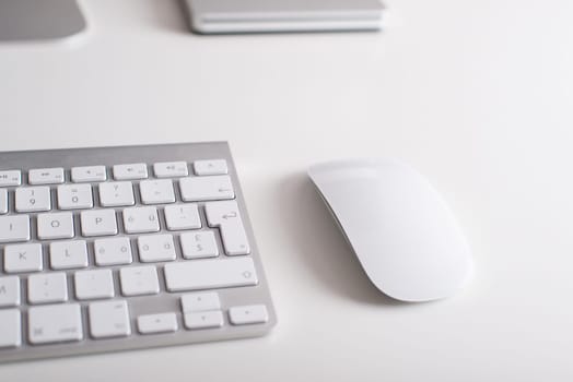 Wireless keyboard and mouse with a dvd drive