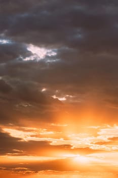 Sunshine In Sunrise Bright Dramatic Sky. Scenic Colorful Sky At Dawn. Sunset Sky Natural Abstract Background.