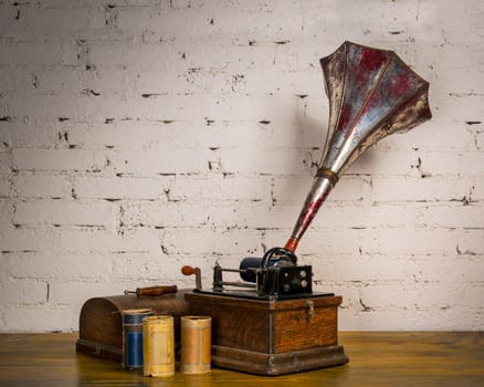 Edison Fireside Phonograph with three cylinder records