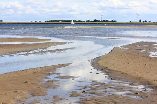 long lonely sand beach, on the North Sea.weitläufiger einsamer Sandstrand, an der Nordsee.