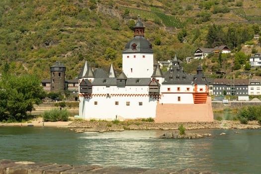 Pfalzgrafenstein Castle is a toll castle on the Falkenau island in the Rhine river near Kaub, Germany.