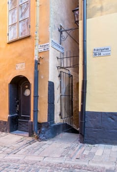 Entrance of Alley of Marten Trotzig, Swedish: Marten Trotzigs grand, the narrowest street in Stockholm, 90 centimetres width, located in Gamla stan, the old town of Stockholm, Sweden