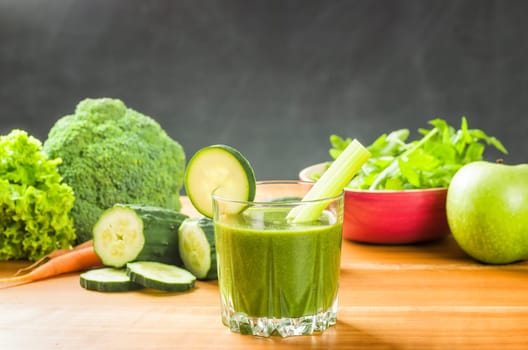 Smoothie with fresh ingredients from the market