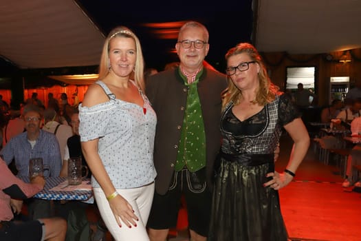 Sabine Grofmeier,Olaf Schmidt and Claudia Schulz PR.Barrel tapping Wandsbek Oktoberfest Hamburg with VIP Guest  ,16.09.2022