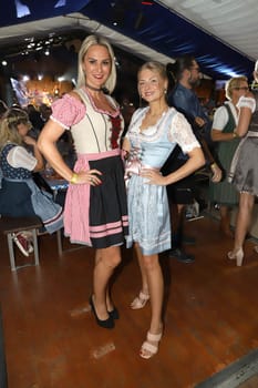 Sonja Kühn and Jetty Kibat-Koops,.Barrel tapping Wandsbek Oktoberfest Hamburg with VIP Guest  ,16.09.2022