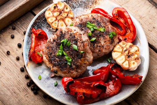 Beefsteak, beef and pork marinated in juniper berries.