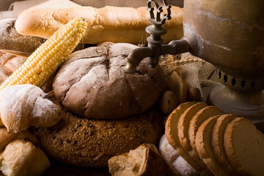 baked bread and a samovar