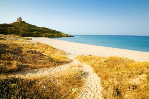 travel destination: view of a seacoast