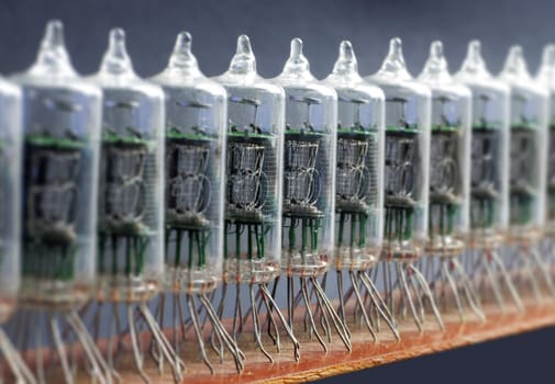 array of numerical display tubes (Nixie tubes)  differential focus