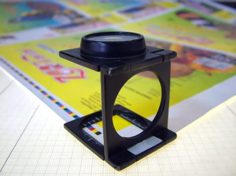 offset press magnifier